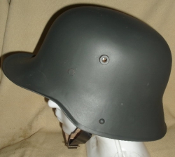 NĚMECKÁ HELMA VZOR M16 REPRO 